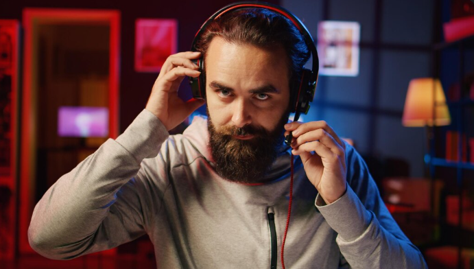 How to Listen to Geekzilla Podcast